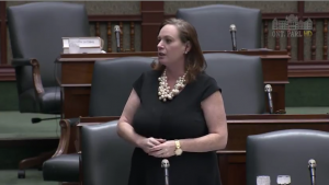 lisa-macleod